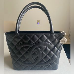 Chanel Medallion Tote Quilted Caviar